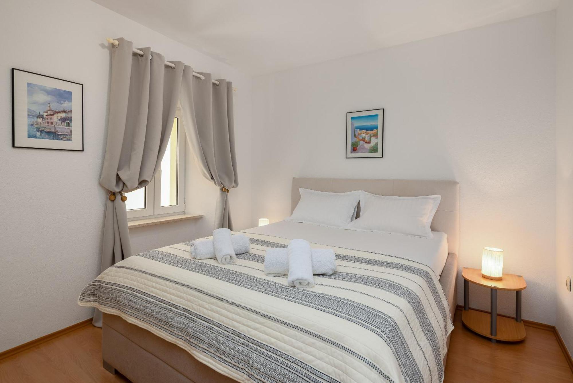 Galatea Apartments - Town Centre With Free Parking Baska Voda Ngoại thất bức ảnh