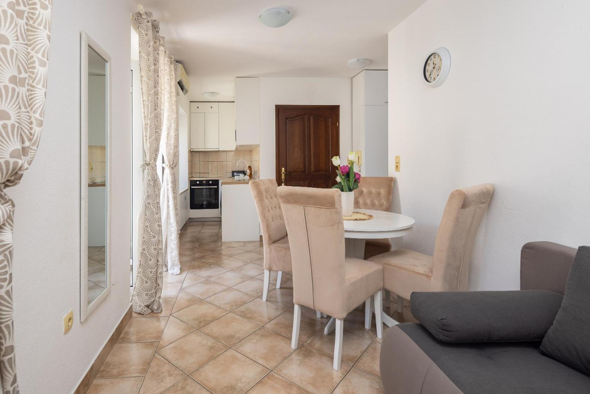 Galatea Apartments - Town Centre With Free Parking Baska Voda Ngoại thất bức ảnh